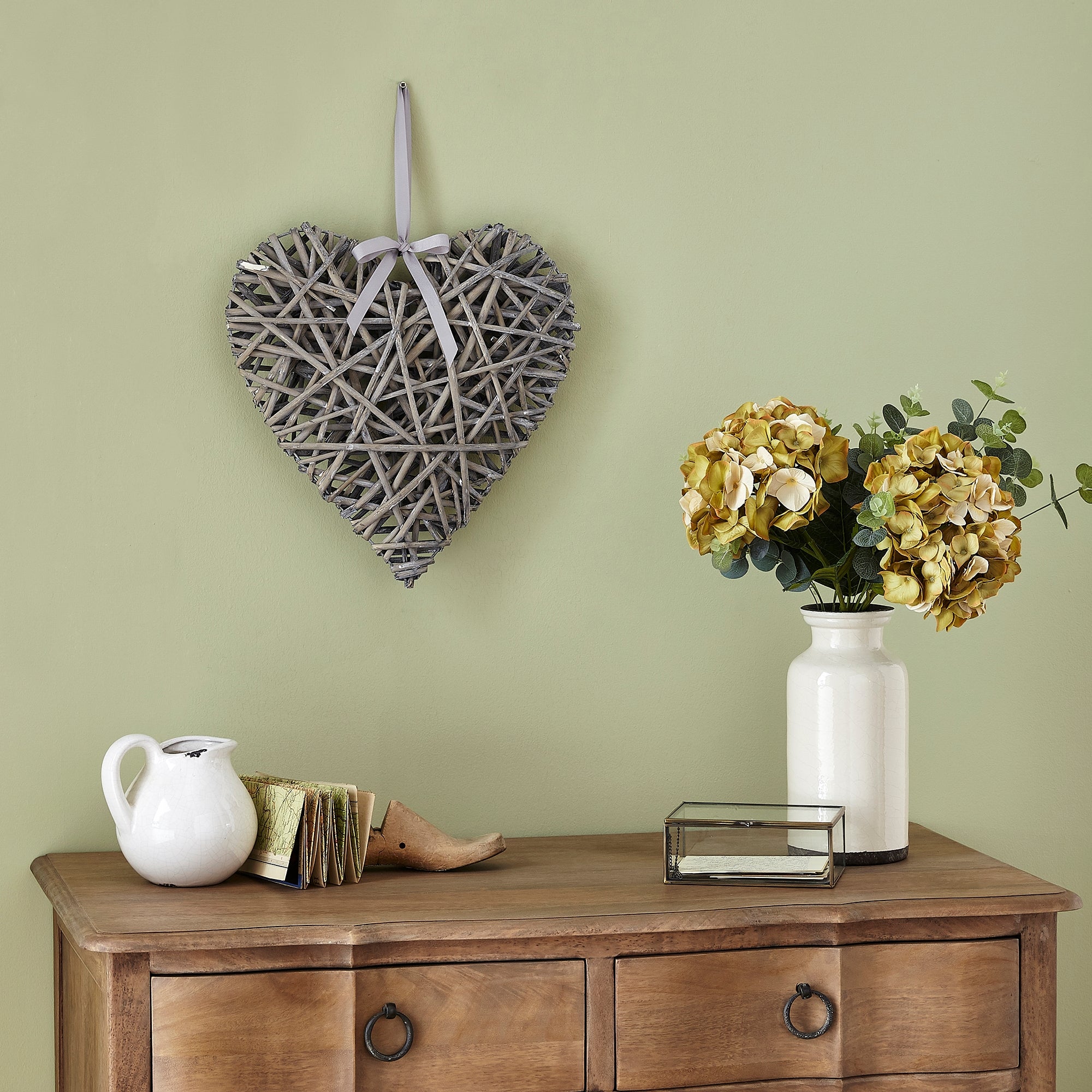 Grey Wicker Heart 35cm Grey Price Comparisons | Compare The Build