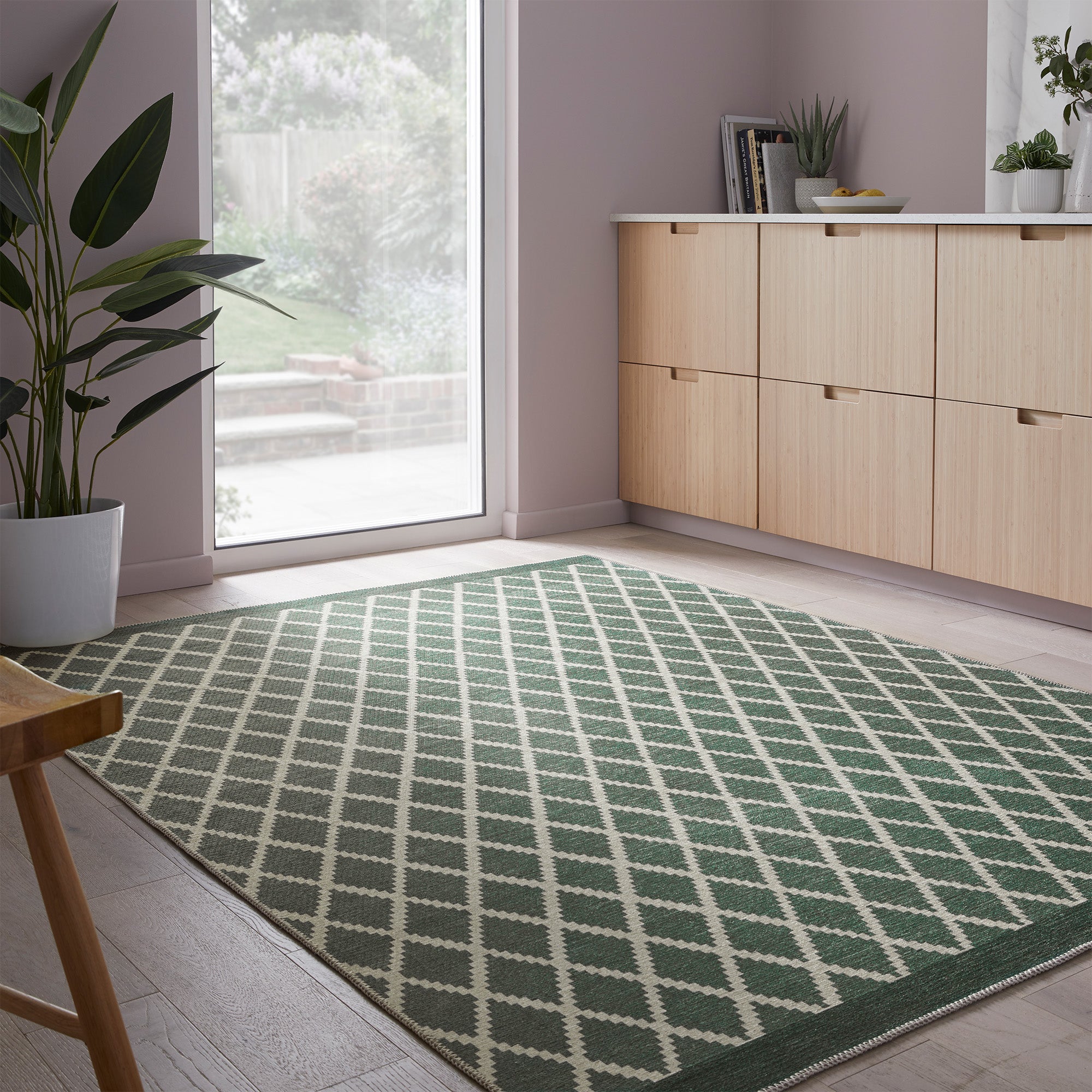 PractiRug Geo Trellis Washable Rug Geo Trellis Lilypad | Compare The Build