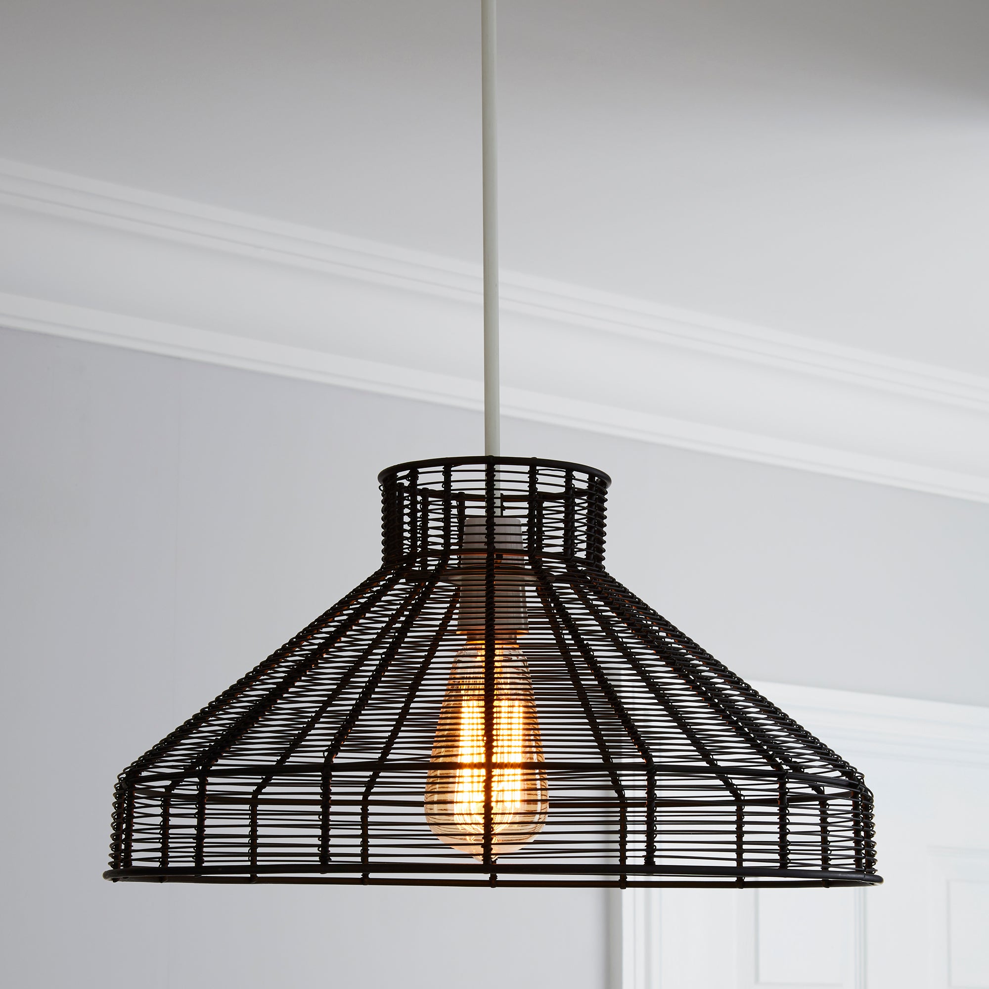 Forde Wire Black Easy Fit Pendant Black Price Comparisons | Compare The Build