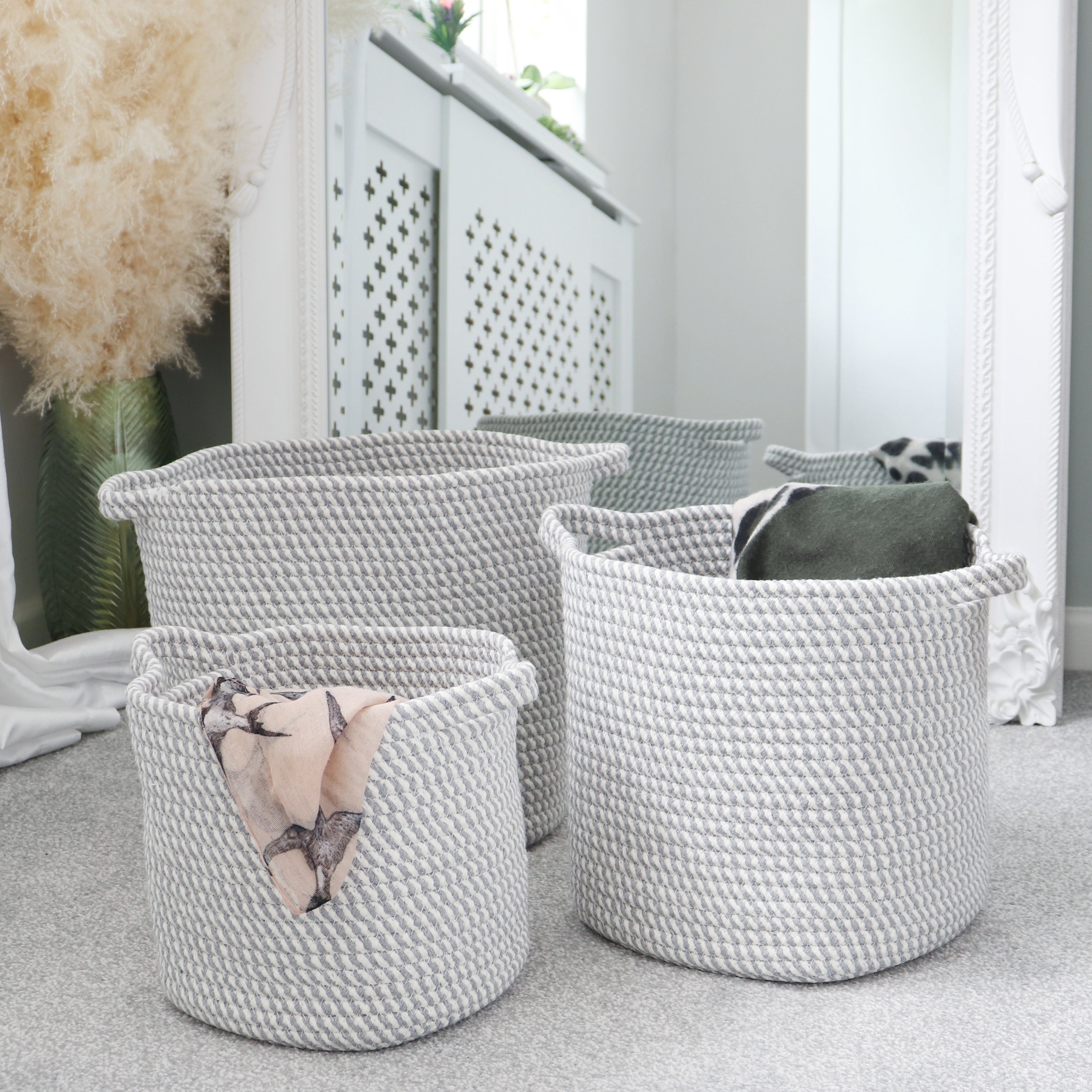 JVL Edison Set of 3 Round Storage Baskets White and Grey Price Comparisons | Compare The Build