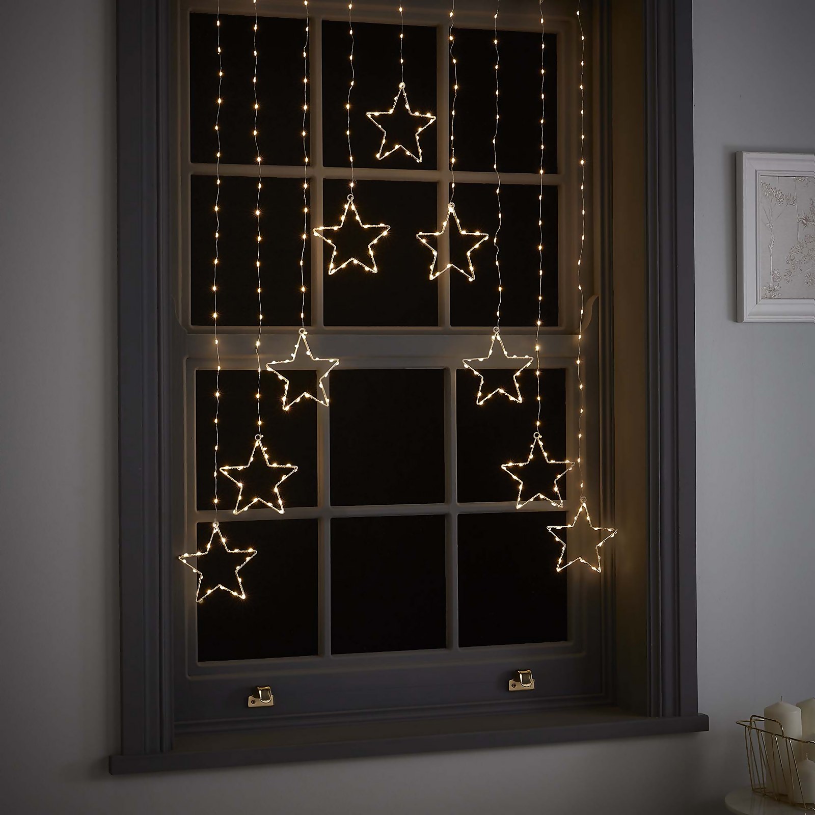 303 LED Pinwire Star Christmas Curtain Light - Warm White Price Comparisons | Compare The Build