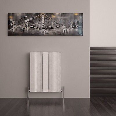 Carisa Monza Horizontal Designer Radiator, White (W)470mm (H)600mm Price Comparisons | Compare The Build