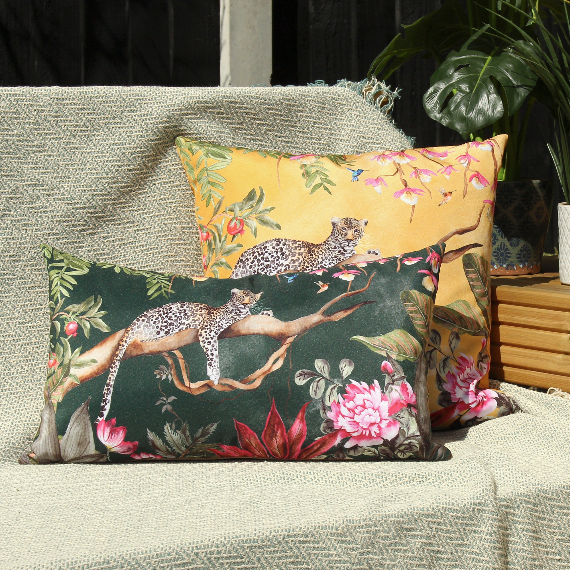 Leopard Gold Outdoor Cushion Gold Price Comparisons | Compare The Build