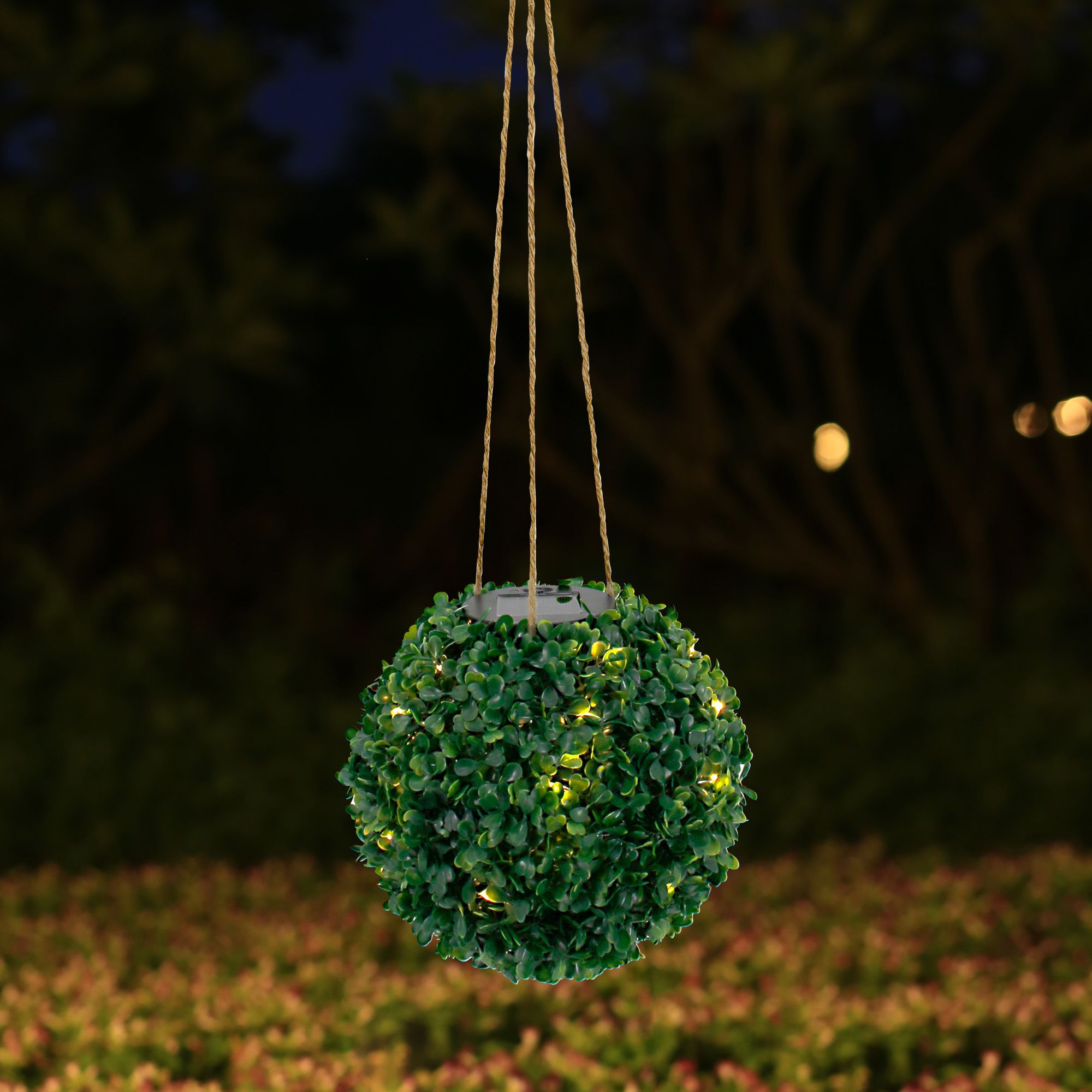 Coogee Green Topiary Plastic Grass Ball Solar-Powered Integrated Led Outdoor Pendant Lamp Price Comparisons | Compare The Build