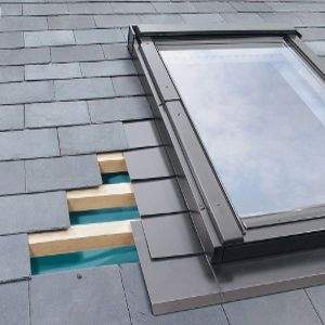 FAKRO ELV/C B3/2/03 6 Block Horizontal Combination Conservation Flashing For Up To 10mm Slate Roof - 66cm x 98cm Price Comparisons | Compare The Build