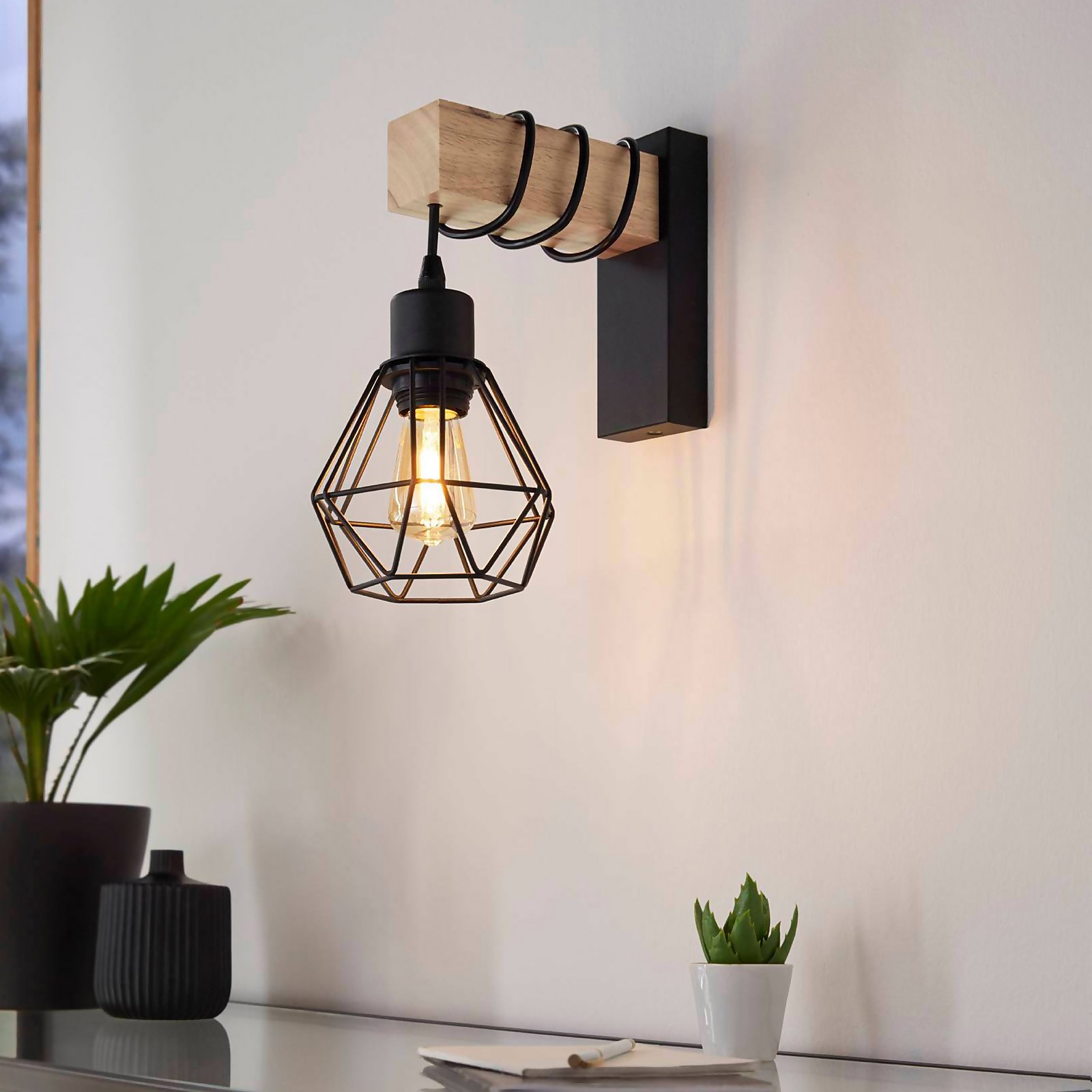 Eglo Townshend 5 Wall Light - Black & Wood Price Comparisons | Compare The Build