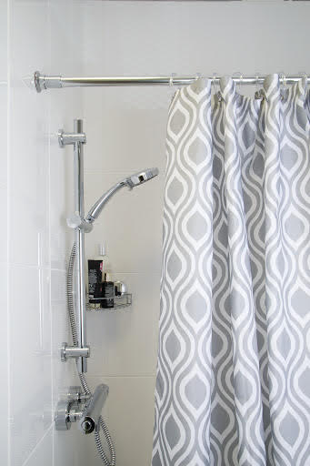 Croydex Stick 'N' Lock 6" Telescopic Shower Curtain Rail Chrome - AD101100 | Compare The Build